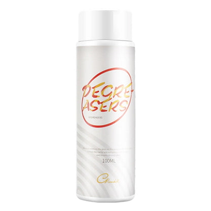 Agent nettoyant pour film huileux sur vitres de voiture